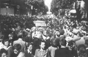 3 septembre 1944 - Le 11ème régiment de Cuirassiers entre dans Lyon - Photo 2