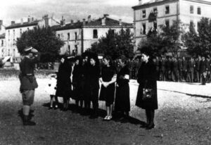 17 Janvier 1945 - Hommage du Lt Colonel Lassus St Geniès, dit 'Legrand', à la famille Durand