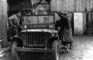 4 octobre 1944 - Gouhemans - Notre Jeep baptisée 'Sainte Nitouche'