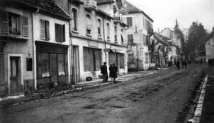 Le 22 novembre 1944, prise de Giromagny par la 1ère Division Française Libre (1ère D.F.L.) - Photo 1