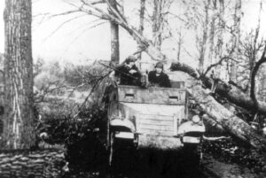 Le 25 novembre 1944 - En pays Sous-Vosgiens. L'unité de reconnaissance de la 1ère D.F.L. en action entre Champagney et Giromagny