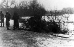 Alsace - Bois de la Lutter - Mercredi 3 janvier 1945 - Photo 2